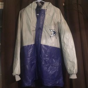 Dallas Cowboys Men's XL Raincoat! Great Condition!